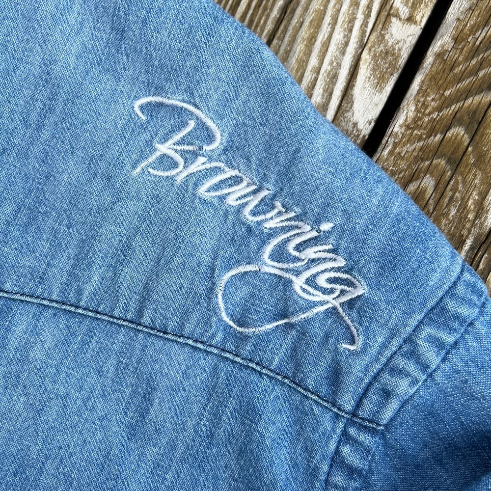 Browning Denim Shirt Authentic Pearl Snaps Embroidery Topstitching Women's M - Picture 5 of 9
